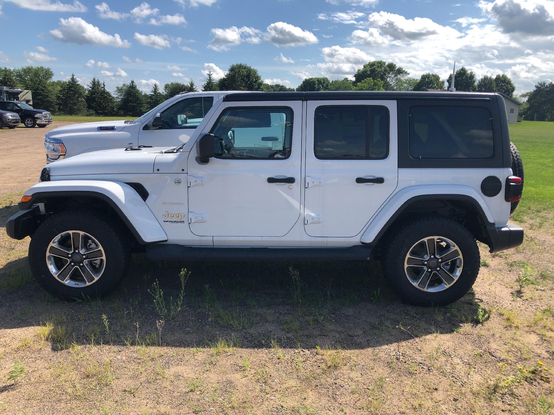 New 2019 Jeep Wrangler Unlimited Sahara 4x4